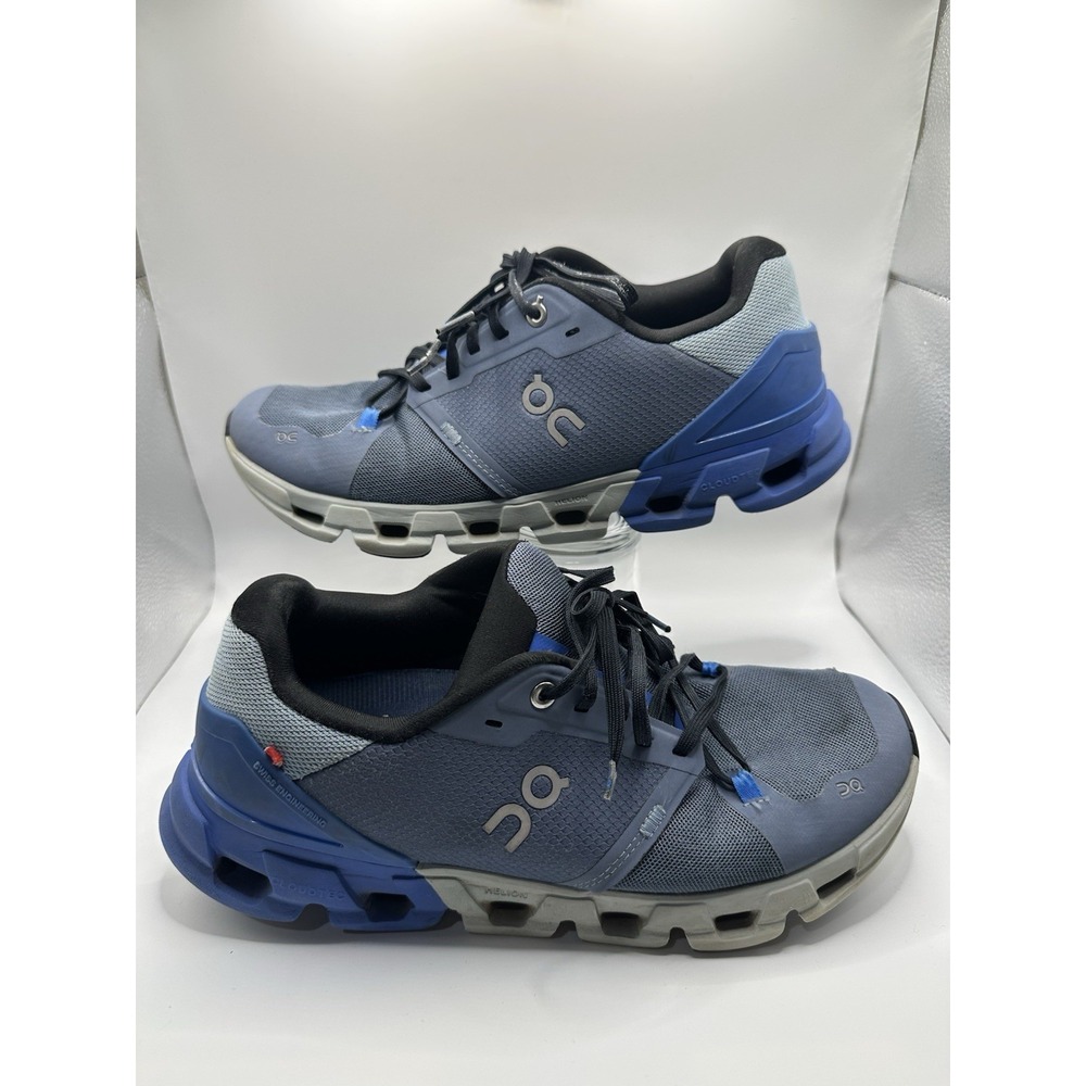 Size 9 - On Cloudflyer‎ 4 Low Blue
